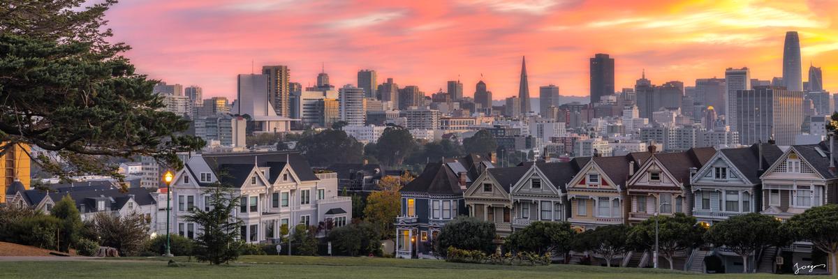 San Francisco skyline from alamo square during sunrise